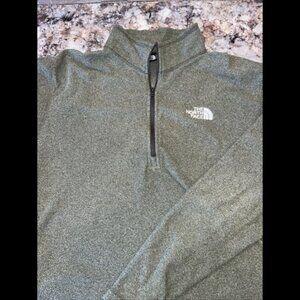 The North Face Fleece Mens XL Red 1/4 Zip Pullover Long Sleeve Thin Embroidered